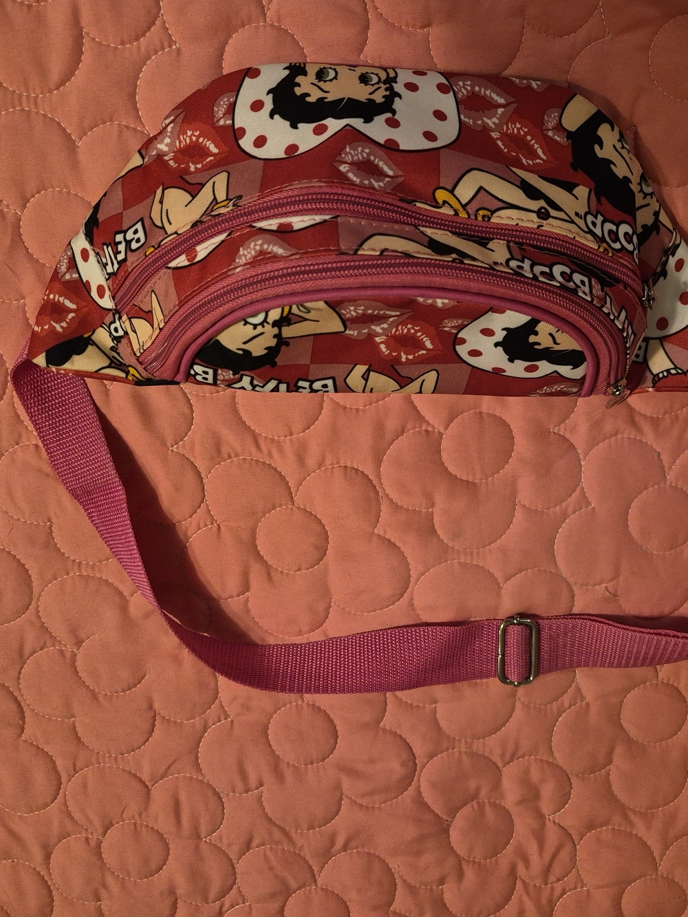 Betty Boop Red & Pink Printed Crossbody Bag